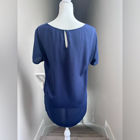 Express High Low Blue Short Sleeve Top Semi-Sheer Size Small - Picture 2 of 7